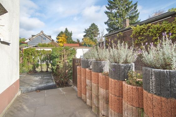 Helle Mietwohnung mit neuem Duschbad, Terrasse, Garagenanmietung möglich, am Castroper Hellweg gelegen