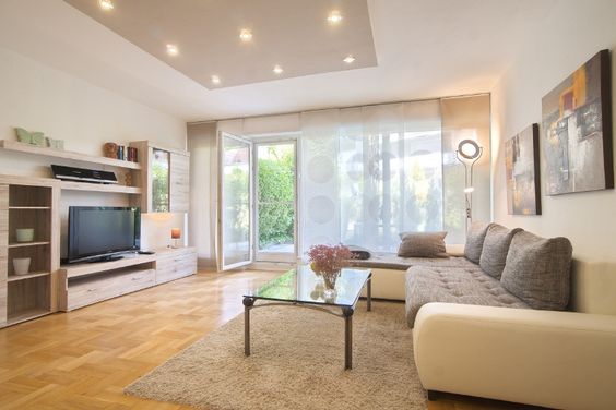 Schöne, ruhige Wohnung mit Gartenterrasse, W-LAN, monatliche Reinigung inklusive für Pendler.