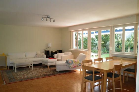 Sachsenhausen (8047703), möblierte Wohnung mit EBK und Terrasse