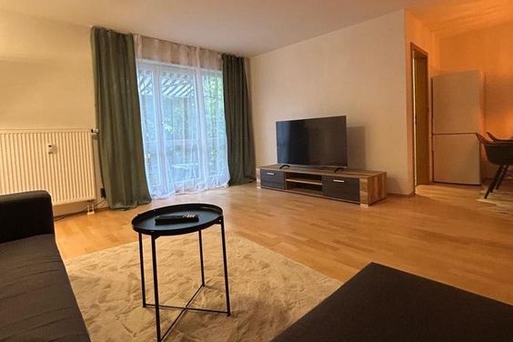 ***Modern möbliertes 3-Zimmer-Apartment mit Terrasse und Garten in Karlsfeld