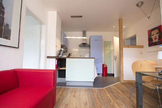 Modern und gut ausgestattete Wohnung mit Laminatboden, W-LAN vorhanden, gutes und ruhiges Wohnumfeld, Grenze Moers