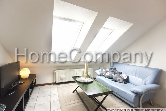 Schönes Dachgeschossapartment in ruhiger Wohnlage und guter Anbindung zur City, Flughafen und auch Uni-Dortmund.
