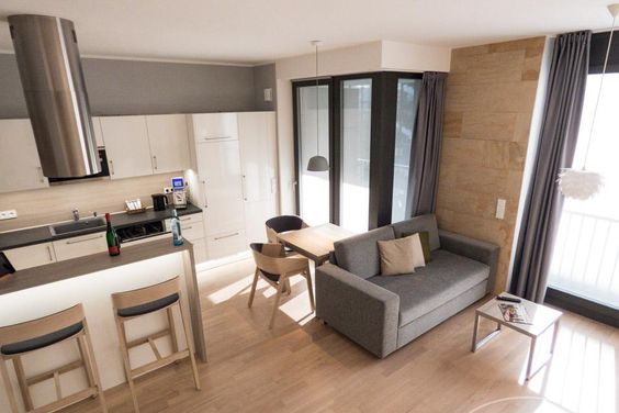 143691 HomeCompany Dresden Möbliert Exclusives 1-Zimmer Apartment in Dresden-Altstadt Nähe Frauenkirche max. 2 Personen