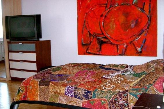 Hochwertige, möblierte 2-Zimmerwohnung in Berlin  Charlottenburg