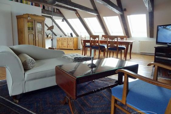 Loftartige Wohnung in zentraler Lage