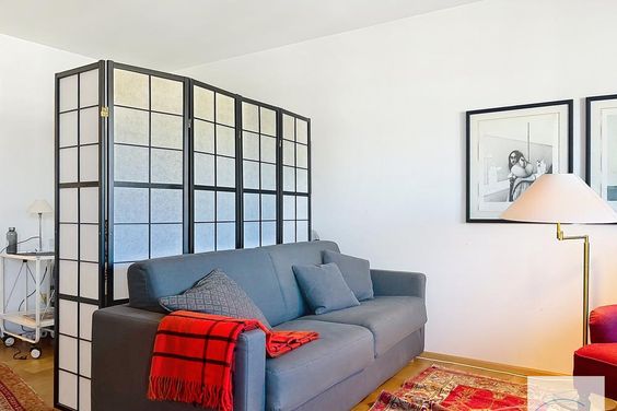 Voll möbliertes 1-Zimmer-Apartment mit Balkon in Schwabing West