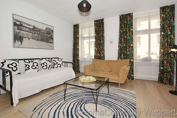 Großzügige 2 – Zimmerwohnung mit DSL im Luisenviertel