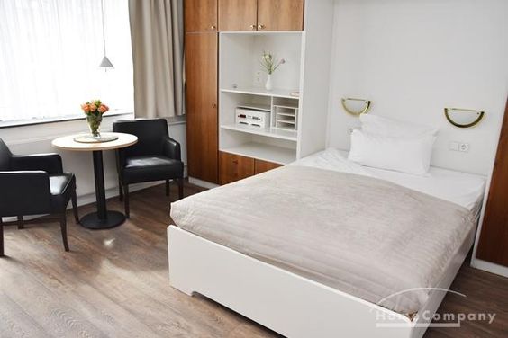 Zentrum,  Business-Apartment mit Boardingservice