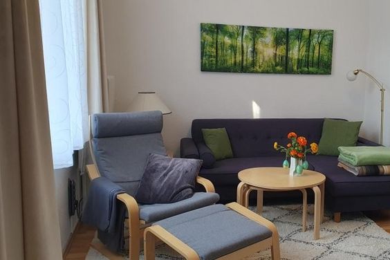 2 Zi.Whg., möbliert, EG. Nähe Bürgerpark.