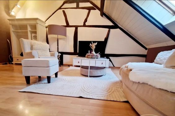 Möbliertes Stadthaus in Kerpen bei Köln!