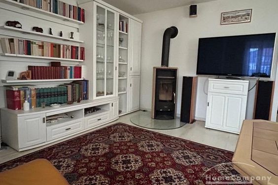 14050 HomeCompany Dresden Möbliert/Furnished Hübsches 3-Zimmer Apartment am Weißen Hirsch mit Gartennutzung! 3 Personen