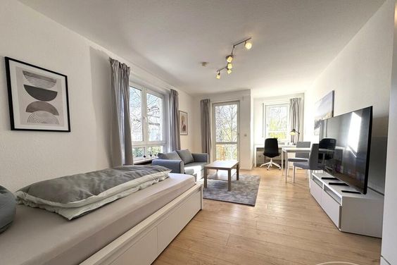 Möbliert / Furnished 1-Zimmer Apartment in Dresden-Plauen 2 Personen