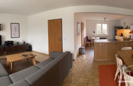 Schönes, komplett ausgestattetes Haus außerhalb von Peine. Mit Terrasse und Garten.