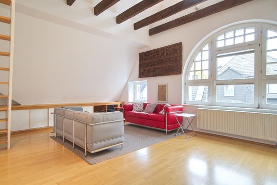 Ihr Traum in Rüttenscheid: Maisonettewohnung mit Dachterrasse im Jugendstil-Altbau