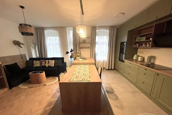 27533 HomeCompany Dresden Möbliert/Furnished 2-Zimmer Wohnung in Dresden-Pieschen max. 2 Personen