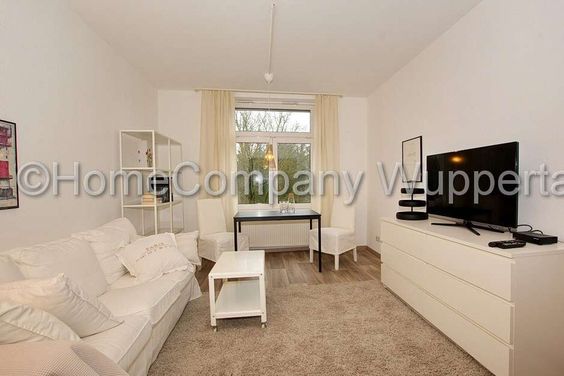 Helle 2-Zimmerwohnung mit Balkon und DSL-Zugang