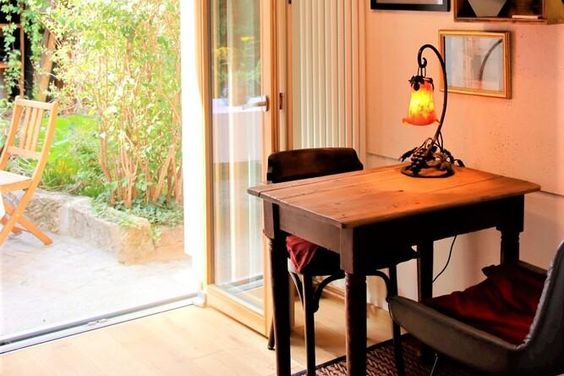 Möbliert/Furnished 2-Zimmer Terrassen Wohnung in zweiter Reihe in Radebeul-Altkötzschenbroda! 2 Personen