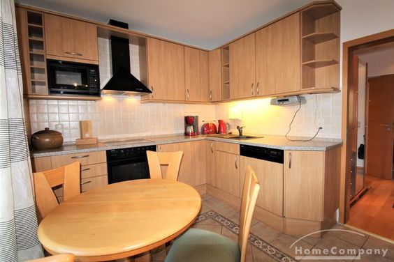 Möbliert/Furnished 2-Zimmer Apartment mit Balkon in Dresden-Gruna max. 1 Person