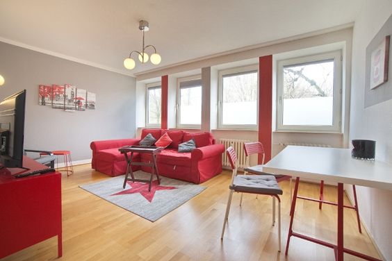 Modern eingerichtete, attraktive Wohnung mit Internetzugang in Gelsenkirchen-Buer