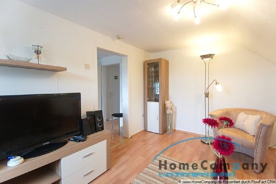 ***Modern möblierte Wohnung mit Gartennutzung in ruhiger Seitenstraße in einem sehr gepflegten Haus