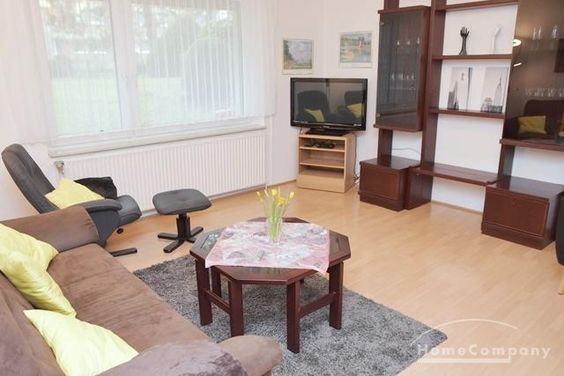 Wettbergen-Mühlenberg, Freundliche, neu möblierte Souterrainwohnung.