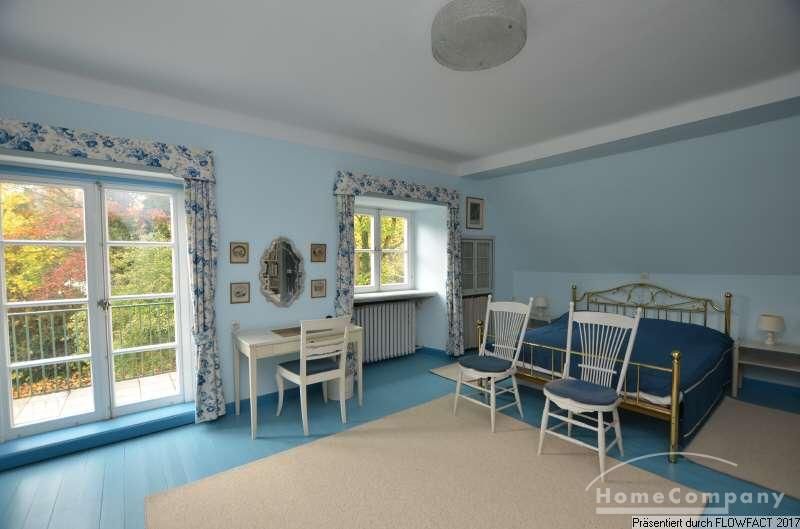 Gro&szlig;es Schlafzimmer