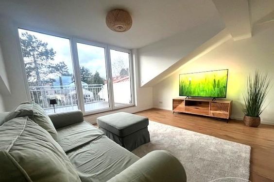 Oberursel (8072013)Möblierte 3-Zimmerwohnung in idyllischer Wohnlage