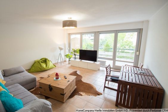 Renovierte Maisonette mit angenehmer Möblierung und großer Terrasse sowie 2 Balkone für 3 Monate in Kirchzarten-Burg