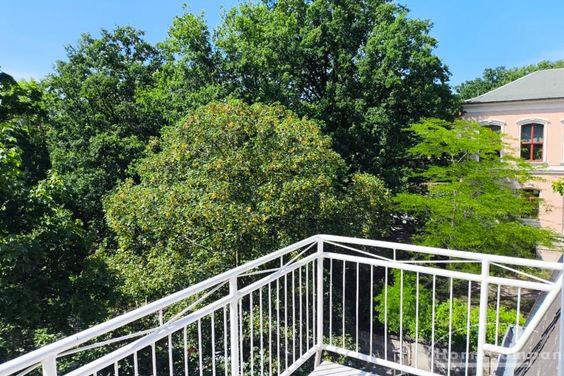 Möbliert/Furnished 1-Zimmer Apartment in Dresden-Neustadt mit Balkon max. 2 Personen