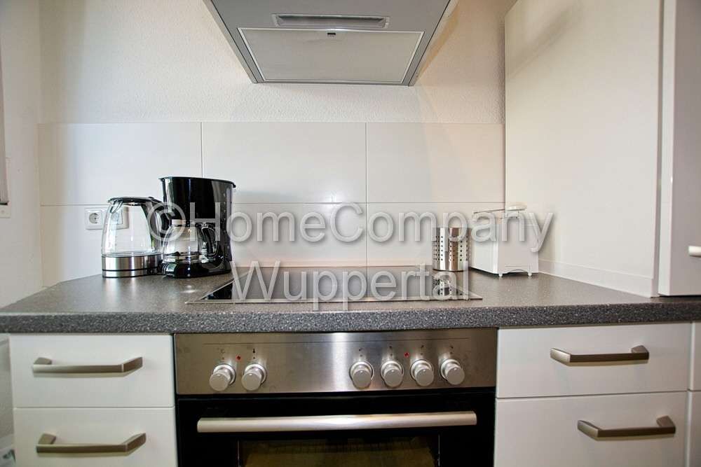 Ceranfeld mit Dunstesse