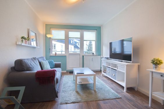 Ansprechende, neu und modern eingerichtete Wohnung in zentraler Lage im Südviertel, W-LAN