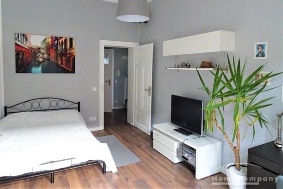 2300244 Dresden HomeCompany Möbliert 2-Zimmer Wohnung mit Balkon in Dresden-Pieschen