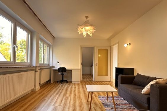 Schöne 2ZKB- Wohnung in bevorzugter Wohnlage in Saarbrücken