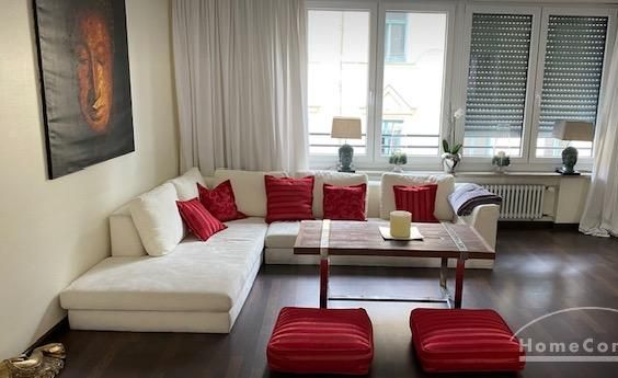Lichtdurchflutete 2-Zimmer-Wohnung mit Balkon in Schwabinger Bestlage