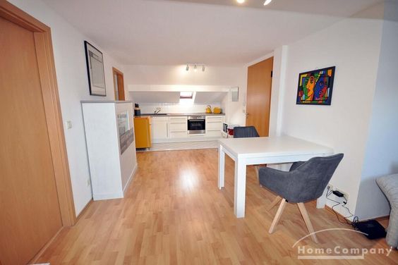 Möbliert/Furnished 2-Zimmer Dachgeschoß Apartment in Wilsdruffer Vorstadt/Seevorstadt-West max. 2 Personen