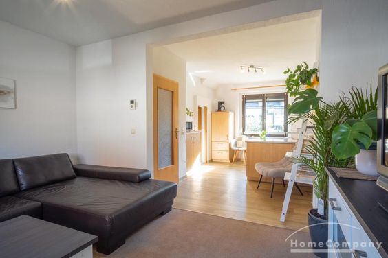 Möbliert/Furnished Reihenhaushaus mit Grundstück in Dresden-Luga max. 3 Personen